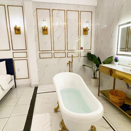 A In Hotel Glamour Cidade de Ho Chi Minh Exterior foto